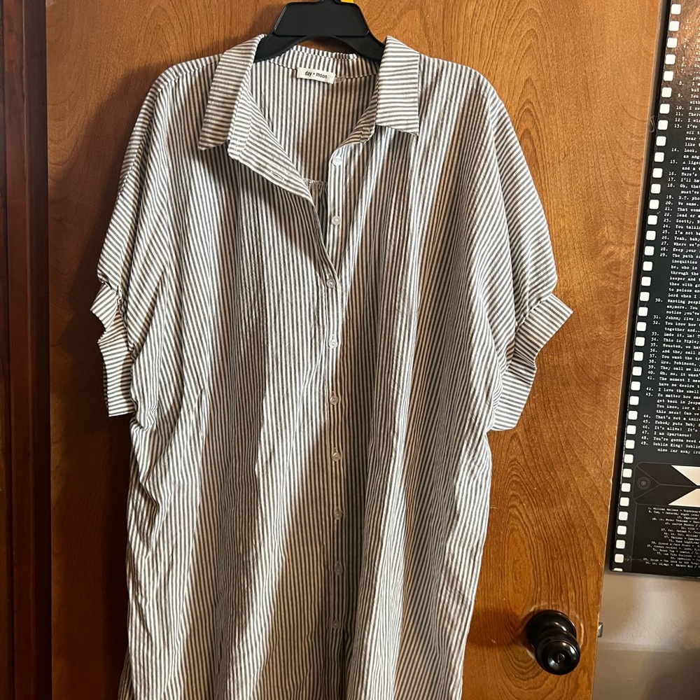 Elegant Black and White Striped Women's Blouse